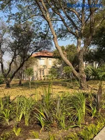Villa Euris Guesthouse - Image 2