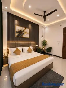 Royal Awadh Inn Near Shree Ram mandir - Image 2
