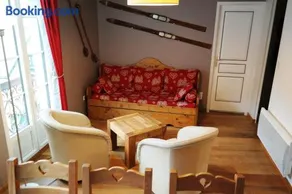 Duplex spacieux avec vue montagne au cœur de Cauterets, 6 à 8 pers, 3 chambres, 2 SDB - Image 2