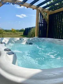 The Orchard Retreat - Image 2