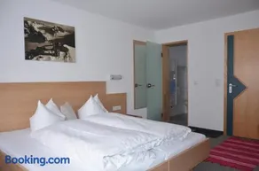 Hotel Garni Sport Sonneck - Image 5