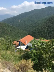 Rural house - Image 2