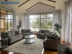Waterfront Country Club - Image 5
