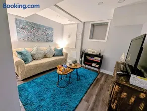 Private Basement with separate entrance - Image 2