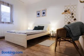 Boho Apartment - Image 2