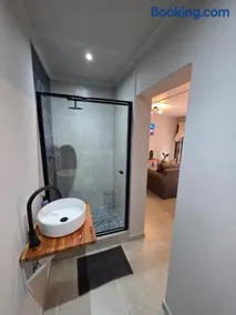 De Nachte Guest Suites - Image 3