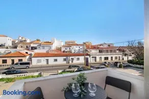 Luxury T2 near Armação de Pêra & Albufeira Algarve - Image 2