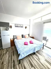 Sea Breeze Solo - Image 1