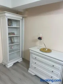 Hotel Jolie Apartments - Image 4