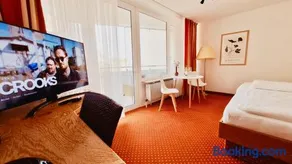 G&P Housing Apartments mit Küche & Balkon & HighSpeed Internet- Comfort - Image 2