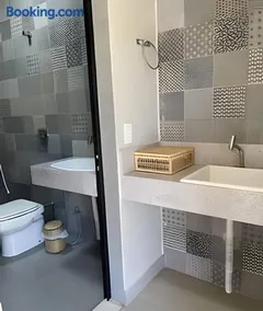 Casa Da Rosa - Experiência Exclusiva à Beira do Lago das Brisas - GO - Image 4