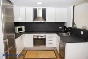 Mimoses Apartaments - Image 1