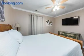 3-Bedroom Home with King Bed, Smart TVs & Fenced Yard - Image 2