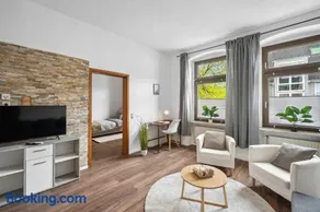 Wupper Home II, Top Lage Ideal für Geschäftsleute, Monteure, Familien, 3 Zimmer, Flachbild-TV - Image 3