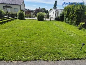 Central 3-room apartment with free parking - Image 5