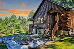 Log Cabin | Hot Tub | Ping Pong | Cozy - Image 3