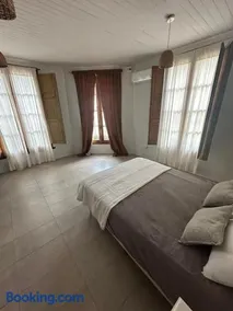 Exclusivo Apartamento Centro Laguna - Image 1