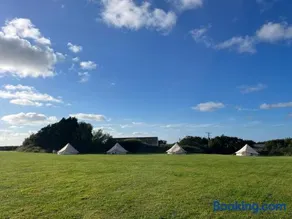 Unfurnished Bell Tent close to SWC path - Image 2