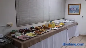 Uniflat Hotel Bauru - Image 5