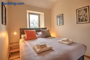 Foulis Cottage, Foulis Estate, Highland Scotland - Image 3