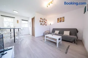 Tisza-lak Apartmanházak - Image 1