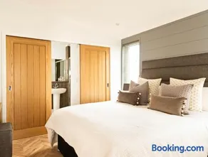 Cairn Lodge - Image 5