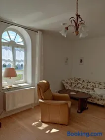 Inspektorenhaus Dobbin Ferienpension - Image 1