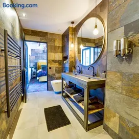 Les Hauts de Saint Jean - HDS Suite - Image 2