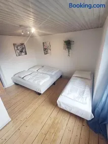 Comfortable apartment for 7 Free parking - Image 4