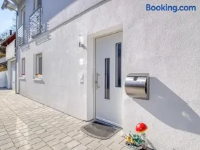 Charme Appartment - Image 3