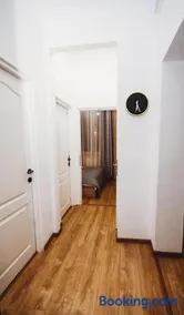 Park Residence - Image 2
