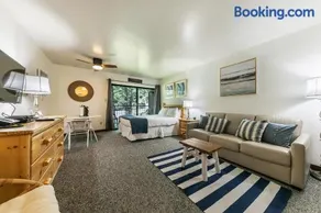 Modern Studio w/Balcony #211 at Donner Lake Village - Image 1