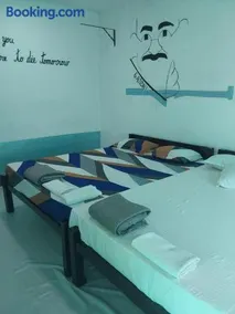 Johnson's Homestay With Pool & Ecohouseboat Near Town Beach - Image 3