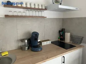 Guest House with 2 Parking Places Free - Image 2