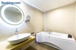 Lavande Hotel Nanchang West Railway Station Xinjian Branch - Image 2