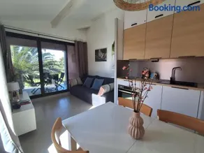 Joli appartement Les Parcs de Grimaud - Piscine - Image 2