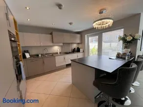 DH1 Durham Large 4 bed modern luxurious house - Image 5