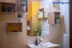 Cute sunny apartment KOD1 - Image 5