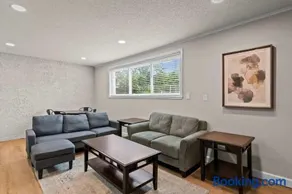 Newly Renovated Unit in Central Spfld #103 - Image 2