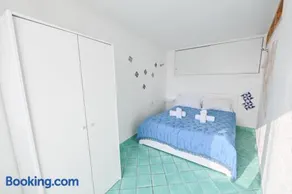 House Of Love - Image 4