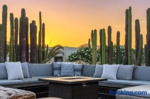 Villa Cactus With Breakfast, Maid, & Concierge - Image 2