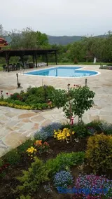 Mountain View Vacation Home - Image 1