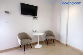 Kanza Beach Inn - Image 3