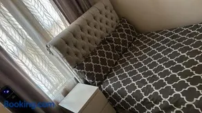 Luxurious 2 Bed Apartment - Image 4