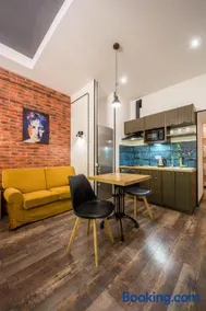 Loft Design Apartments on Desyatynnyi Ln, 7 - Image 2