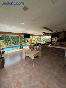 Casa completa para o MOTO GP 7 MINUTOS DO AUTÓDROMO - Image 3