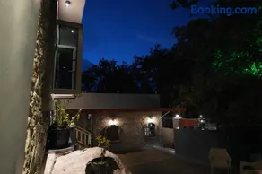 Sky rock 3BHK Luxurious Villa Mount Abu - Image 5