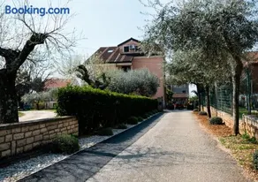 App Cerneka - Image 1