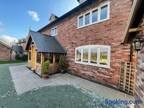 Stocks Lane Cottage - Image 3