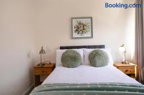 70 Abbotsbury Road, Bury St Edmunds, IP33 2HP - Image 2